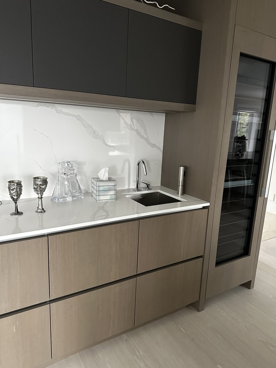 Luxury Residential Renovation & Custom Fixture Installation